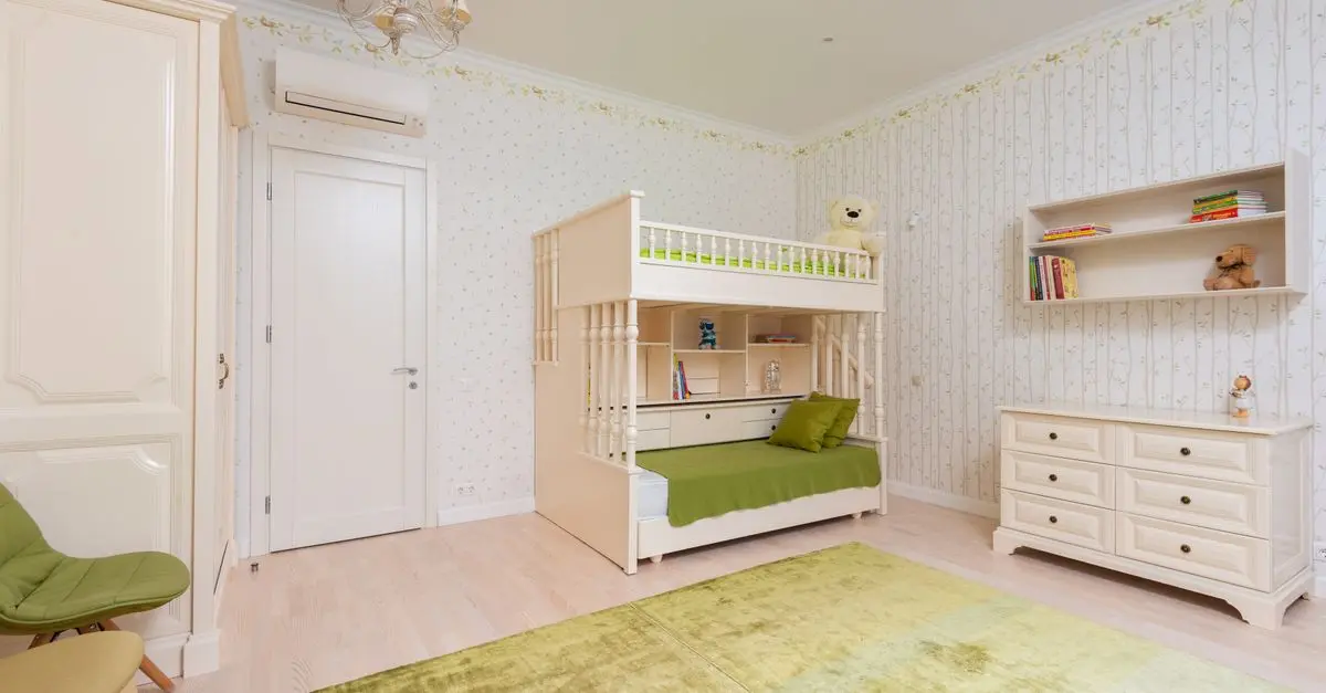 Les meilleures idées de rangement avec un lit transformable